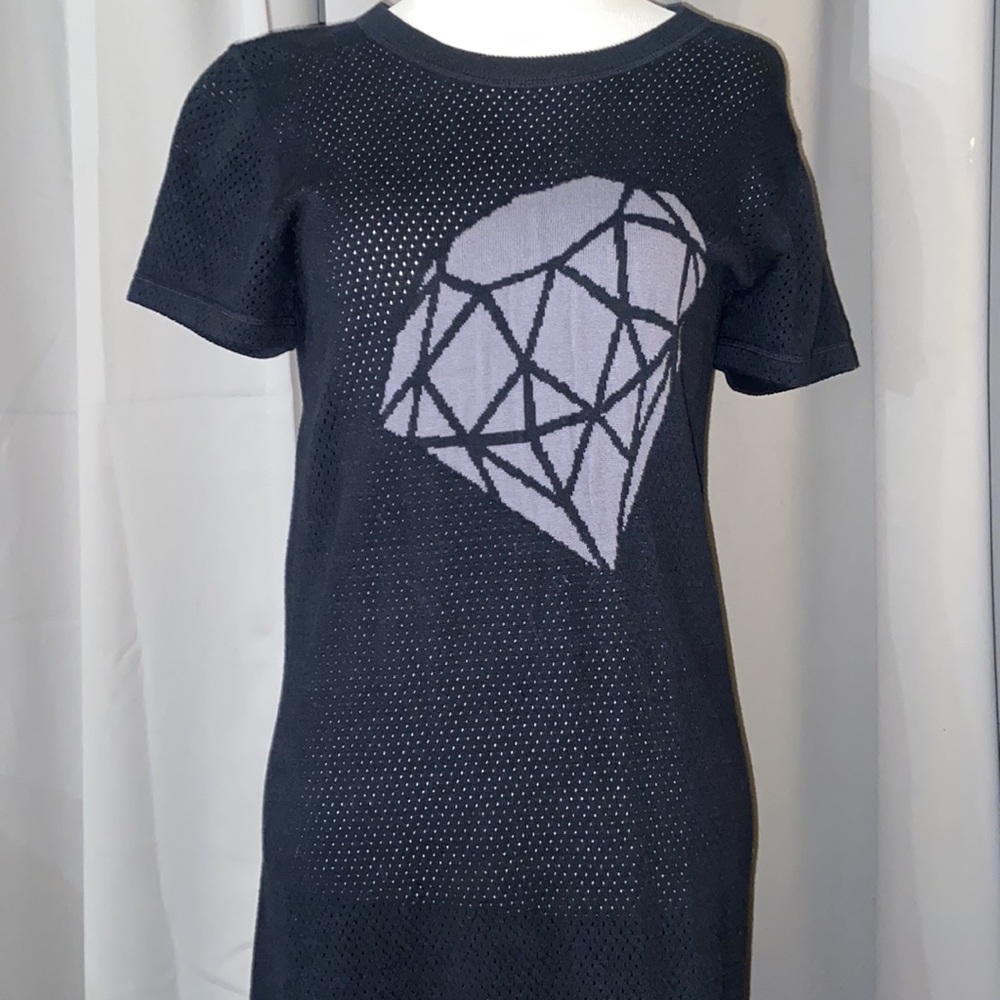 Diamond supply dress